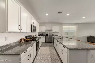 1714 W Starfire Avenue, Apache Junction, AZ 85120 - Photo 3