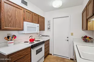 17203 N Pinion Ln N, Sun City, AZ 85373 - Photo 7