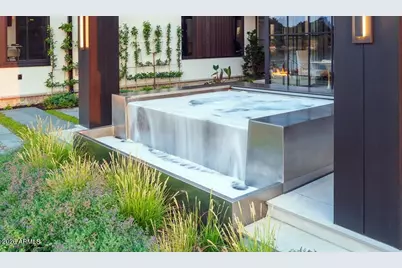 0000 E Xxxxxxxxxx Avenue, Phoenix, AZ 85051 - Photo 1