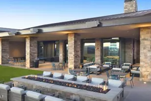 24458 N 167th Ln, Surprise, AZ 85387 - Photo 11