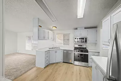 2131 E Union Hills Drive #M25, Phoenix, AZ 85024 - Photo 11