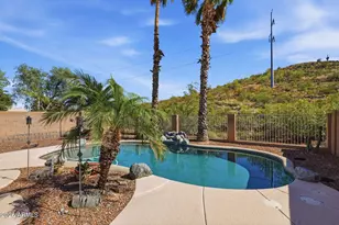 2303 E Electra Ln, Phoenix, AZ 85024 - Photo 7