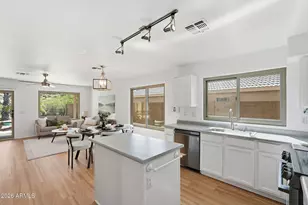 2303 E Electra Ln, Phoenix, AZ 85024 - Photo 15