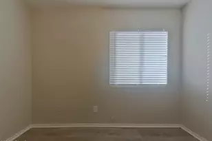 12306 N Palm St, El Mirage, AZ 85335 - Photo 11