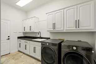 9550 E Yucca St, Scottsdale, AZ 85260 - Photo 31