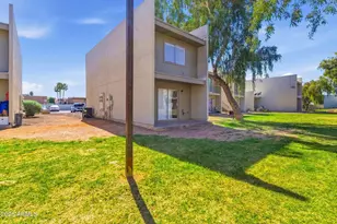 2828 E Tierra Buena Ln, Phoenix, AZ 85032 - Photo 21