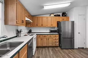 2200 N Delaware Dr, Apache Junction, AZ 85120 - Photo 13