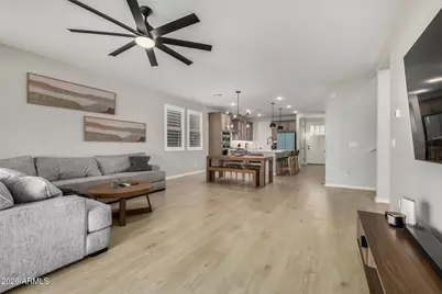 16232 W Mariposa Grande --, Surprise, AZ 85387 - Photo 11