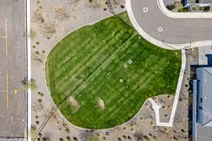 2323 E Levi Dr, Phoenix, AZ 85040 - Photo 21