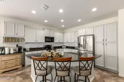 4400 W Box Canyon Drive, Eloy, AZ 85131 - Photo 9