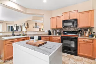 26135 W Runion Dr, Buckeye, AZ 85396 - Photo 3