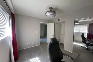 5525 E Thomas Rd, Phoenix, AZ 85018 - Photo 13