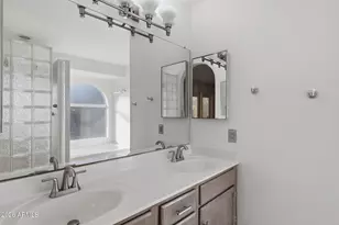 190 S Longmore St, Chandler, AZ 85224 - Photo 19