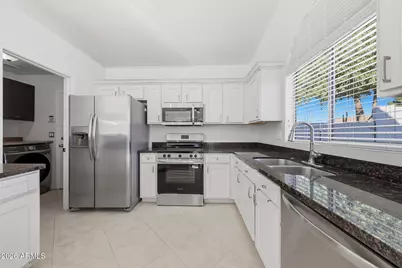 190 S Longmore Street, Chandler, AZ 85224 - Photo 7