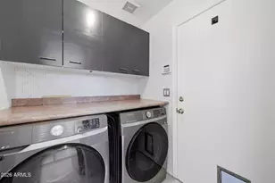 190 S Longmore St, Chandler, AZ 85224 - Photo 23