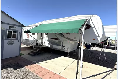 417 E Pueblo Del Sol -- #-, Florence, AZ 85132 - Photo 9