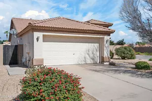 1948 E Carla Vista Dr, Chandler, AZ 85225 - Photo 3