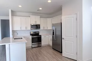21333 W Sleepy Ranch Rd, Wittmann, AZ 85361 - Photo 3