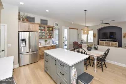 362 E Horseshoe Avenue, Gilbert, AZ 85296 - Photo 15