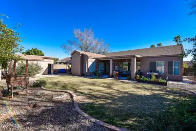 362 E Horseshoe Avenue, Gilbert, AZ 85296 - Photo 63