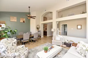 362 E Horseshoe Ave, Gilbert, AZ 85296 - Photo 9