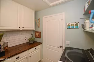 362 E Horseshoe Ave, Gilbert, AZ 85296 - Photo 29