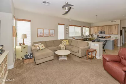 362 E Horseshoe Avenue, Gilbert, AZ 85296 - Photo 23