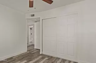 3350 W Las Palmaritas Dr, Phoenix, AZ 85051 - Photo 9