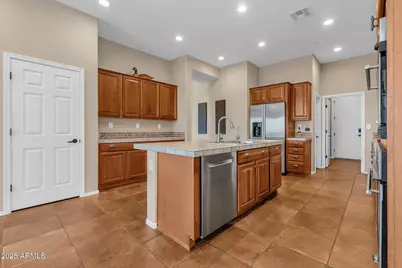 1715 W Ainsworth Drive, Phoenix, AZ 85086 - Photo 17