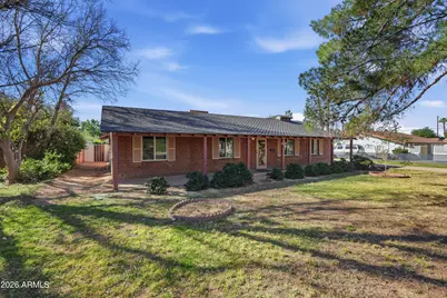 3223 E Weldon Avenue, Phoenix, AZ 85018 - Photo 3