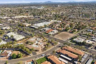 1402 E Guadalupe Rd, Tempe, AZ 85283 - Photo 45