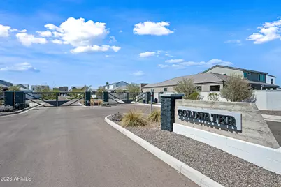 4631 S 23rd Way, Phoenix, AZ 85040 - Photo 1