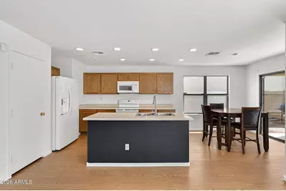 6457 W Diana Avenue, Glendale, AZ 85302 - Photo 11