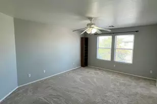 2552 W St Catherine Ave, Phoenix, AZ 85041 - Photo 35