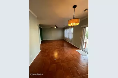 2552 W Saint Catherine Avenue, Phoenix, AZ 85041 - Photo 23