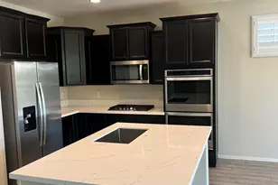41573 W Monsoon Ln, Maricopa, AZ 85138 - Photo 3