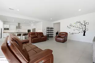 3407 E Valencia Dr, Phoenix, AZ 85042 - Photo 13