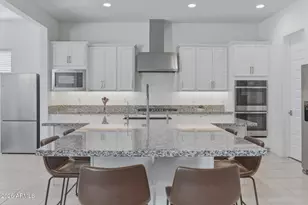 3407 E Valencia Dr, Phoenix, AZ 85042 - Photo 15