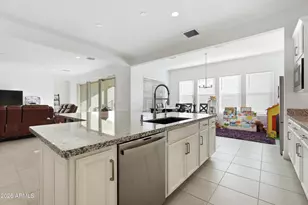 3407 E Valencia Dr, Phoenix, AZ 85042 - Photo 19