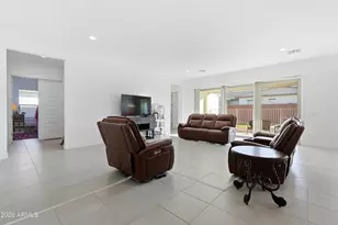 3407 E Valencia Dr, Phoenix, AZ 85042 - Photo 11