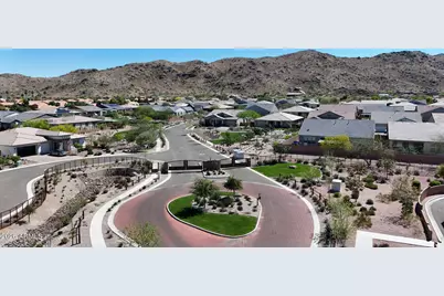 3407 E Valencia Drive, Phoenix, AZ 85042 - Photo 3