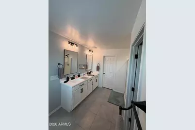 18487 W Ipswitch Way, Surprise, AZ 85374 - Photo 17