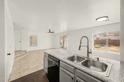 11223 W Glenrosa Avenue, Phoenix, AZ 85037 - Photo 13