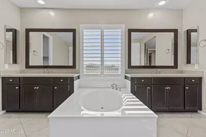 9382 W Louise Drive, Peoria, AZ 85383 - Photo 21