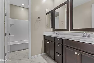 9382 W Louise Drive, Peoria, AZ 85383 - Photo 37