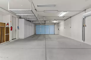 9382 W Louise Dr, Peoria, AZ 85383 - Photo 49