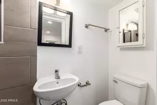 6935 E 4th St, Scottsdale, AZ 85251 - Photo 15
