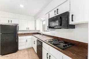 6935 E 4th St, Scottsdale, AZ 85251 - Photo 5