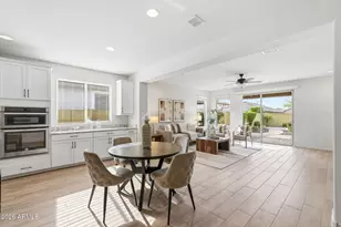 6418 W Madre Del Oro Dr, Phoenix, AZ 85083 - Photo 7