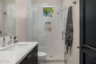 6650 N Hillside Drive, Paradise Valley, AZ 85253 - Photo 17